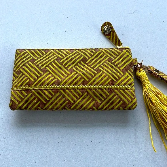 Pretty Ships yellow cork wristlet. NWOT - Picture 5 of 11